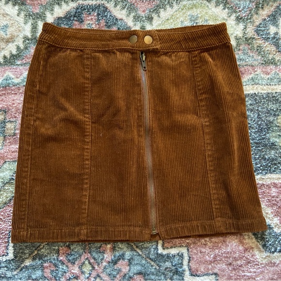 Blue Spice Dresses & Skirts - Blue spice corduroy mini skirt